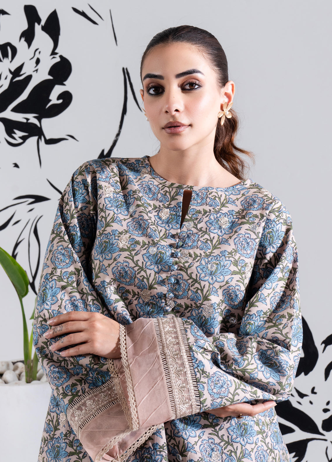 Tana Bana Pret Printed Lawn 2 Piece Suit GLV2-05