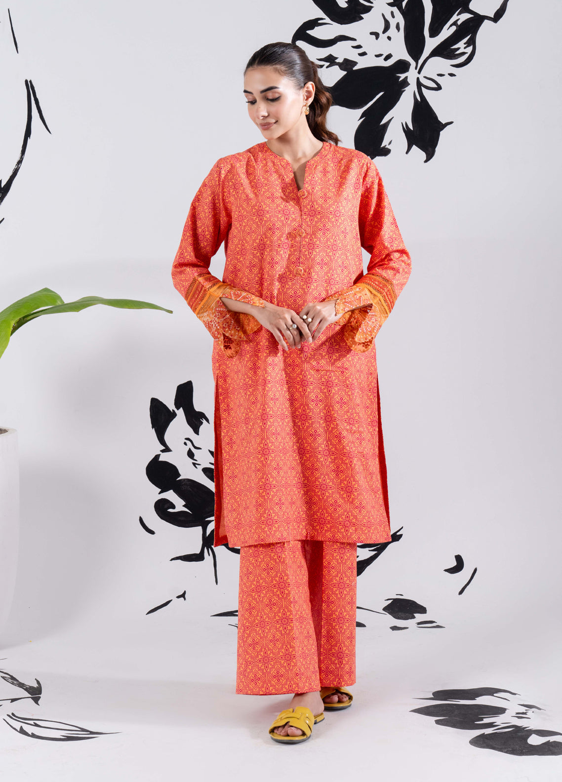 Tana Bana Pret Printed Lawn 2 Piece Suit GLV2-06