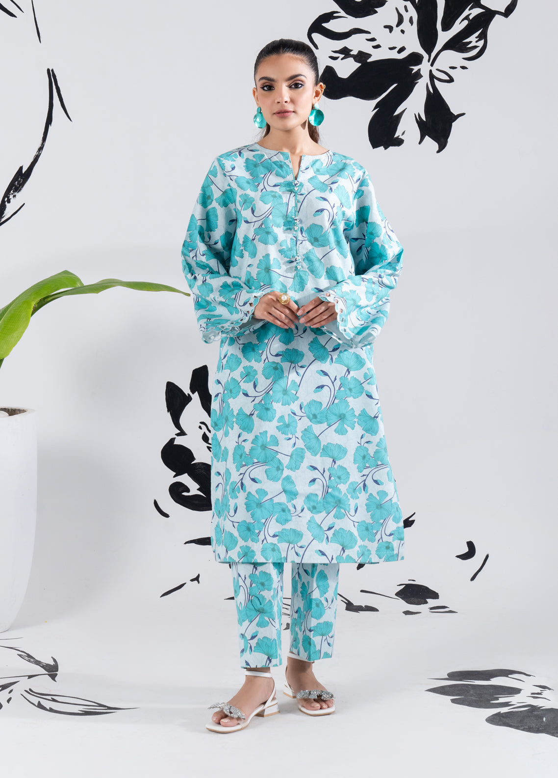 Tana Bana Pret Printed Lawn 2 Piece Suit GLV2-09