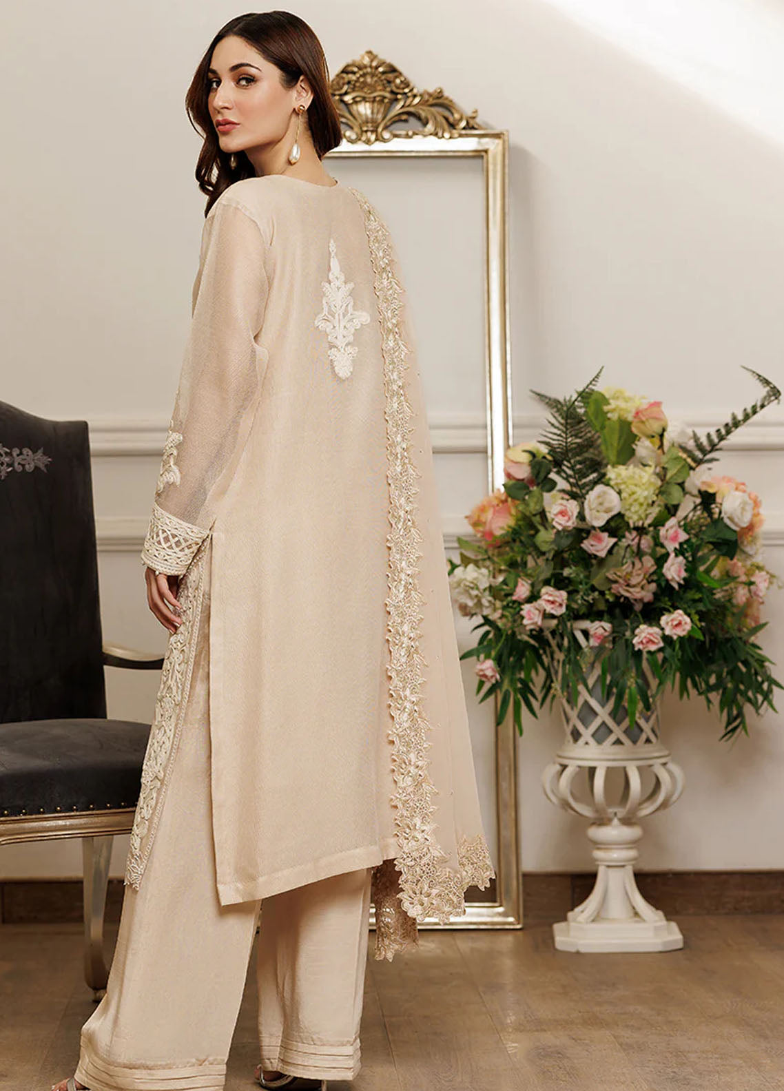 Threads And Motifs Pret Embroidered Khaadi Net 3 Piece Suit 8623