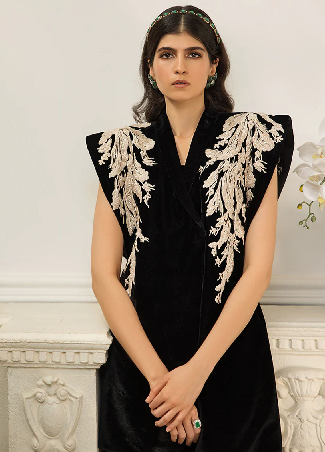 Threads And Motifs Pret Embroidered Velvet Dress 8700