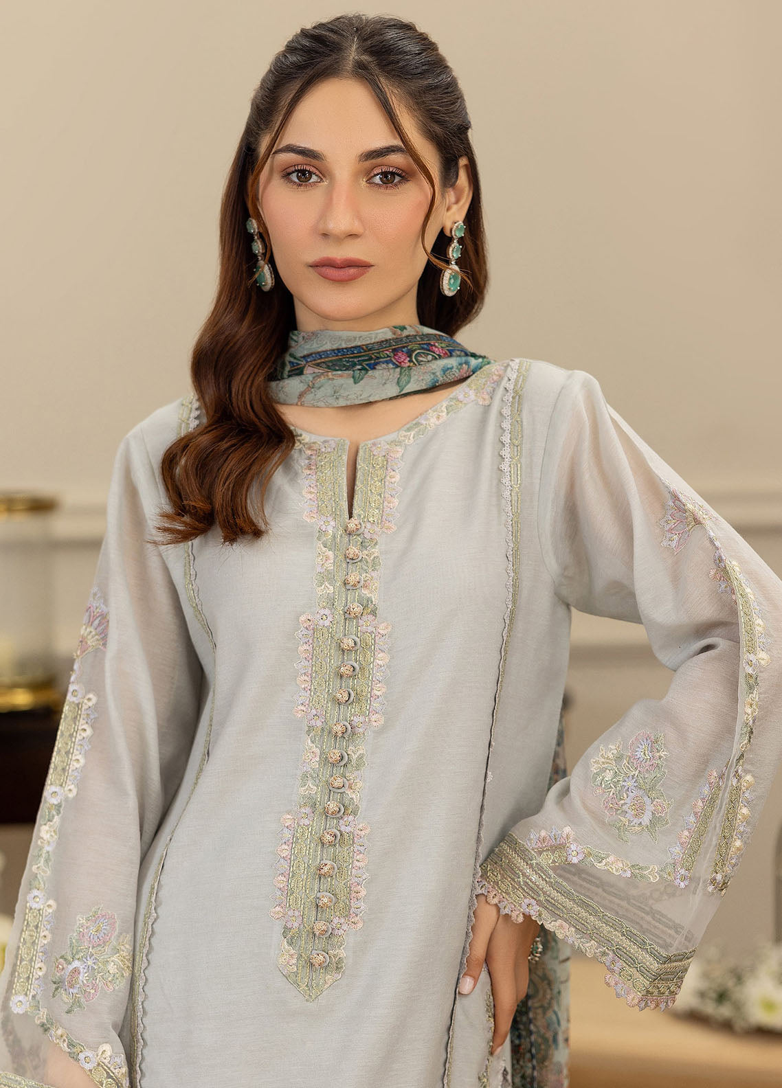 Threads And Motifs Pret Embroidered Chander SIlk 3 Piece Suit 8717