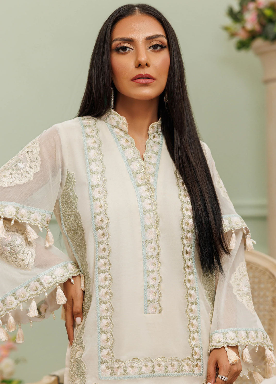 Threads And Motifs Pret Embroidered Chander SIlk 3 Piece Suit 9004