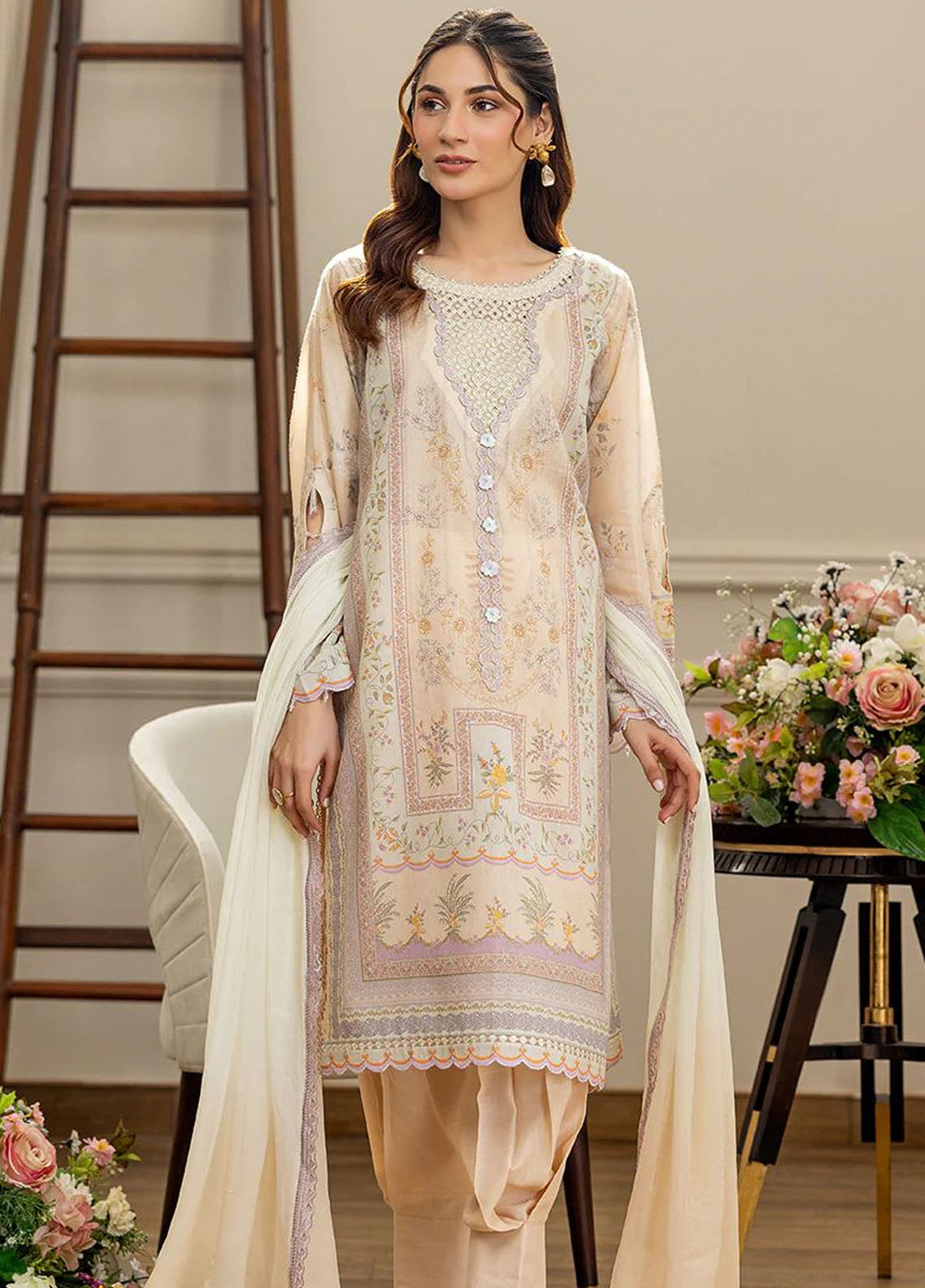 Threads And Motifs Pret Embroidered Net 3 Piece Suit 8898