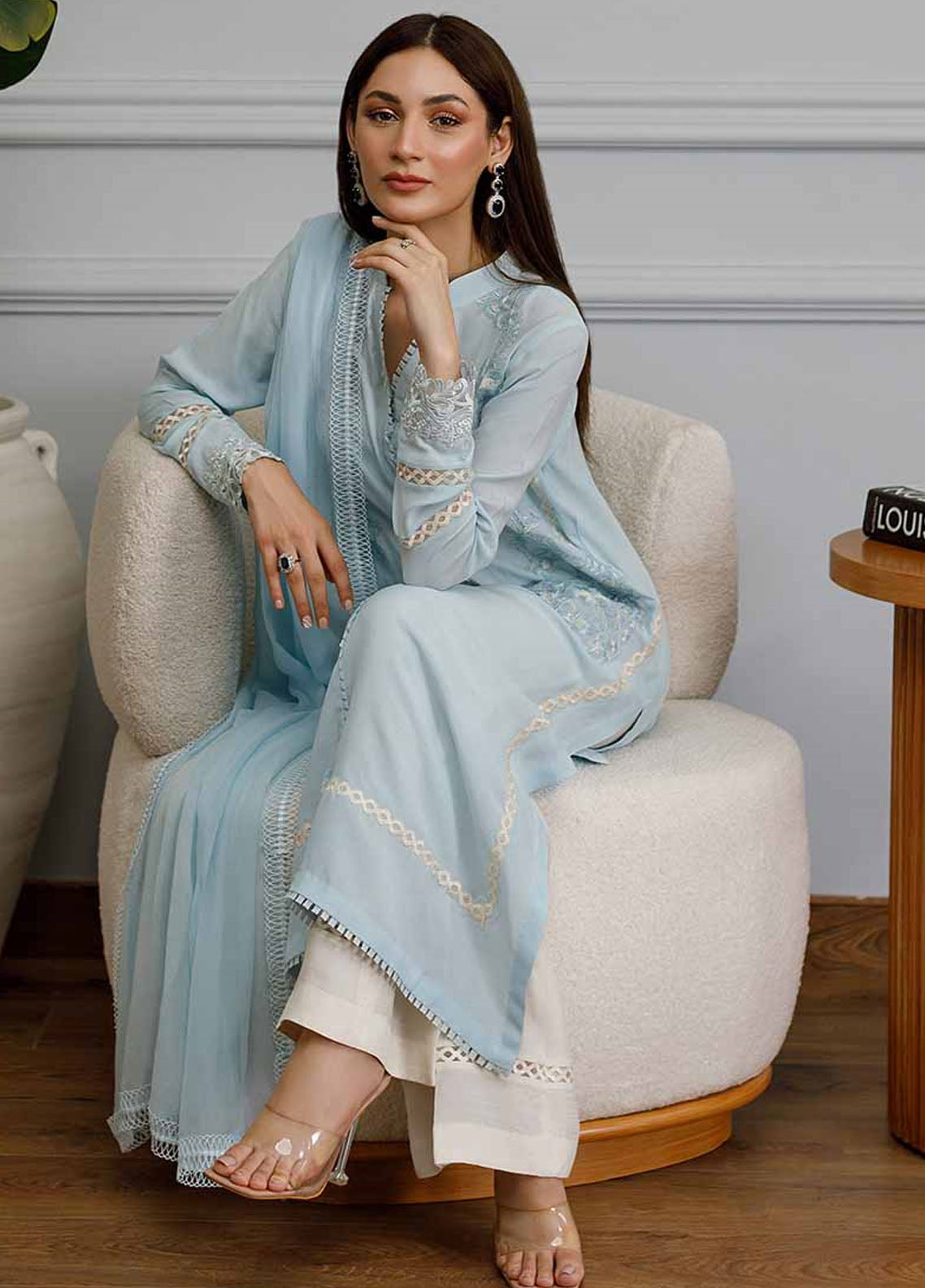 Threads And Motifs Pret Embroidered Silk 3 Piece Suit 8560