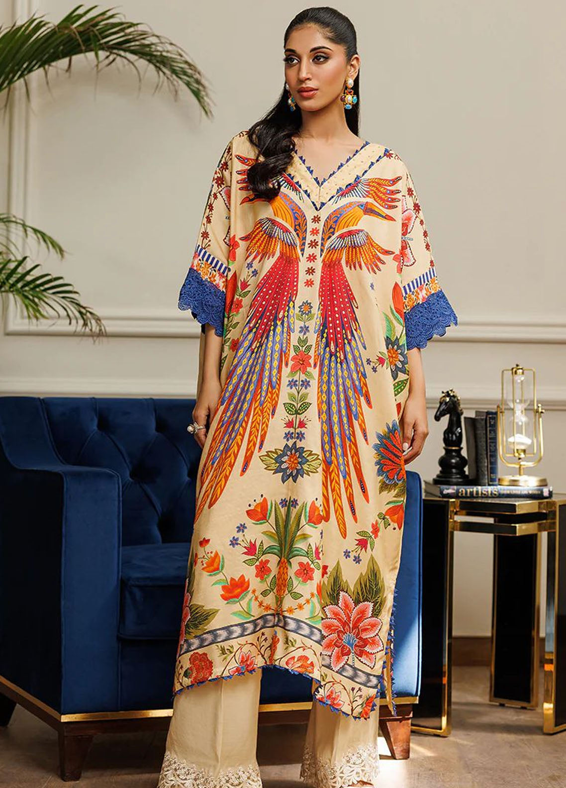 Threads And Motifs Pret Embroidered Silk Kaftan Set 3 Piece 8883