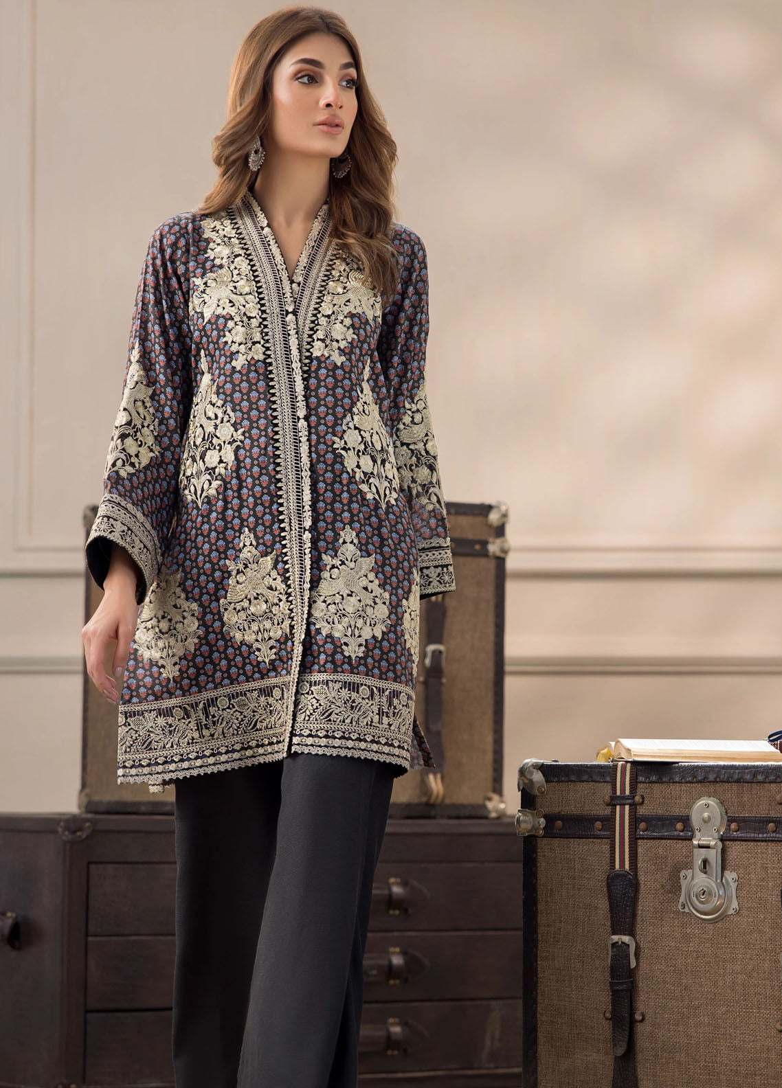 Threads & Motifs Pret Embroidered Viscose 3 Piece Suits 9375