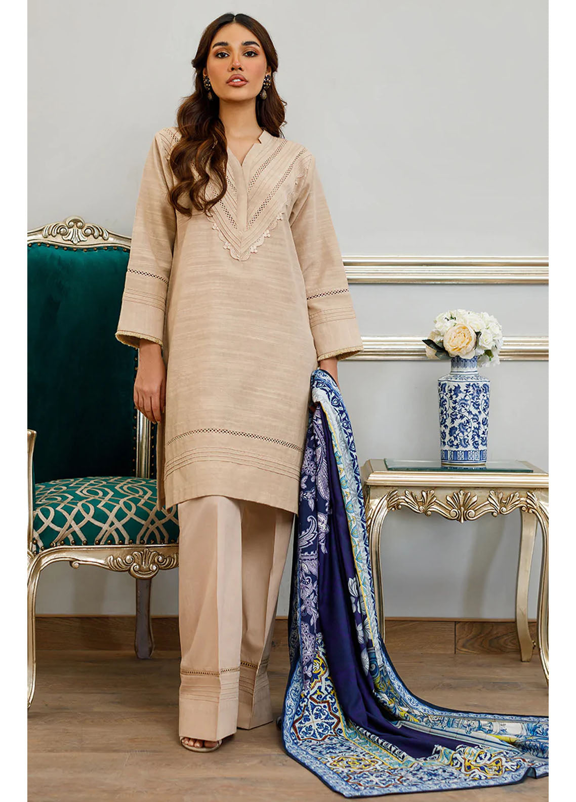 Threads & Motifs Luxury Pret Khaddar 2 Piece Suit THM23RW 8200.1