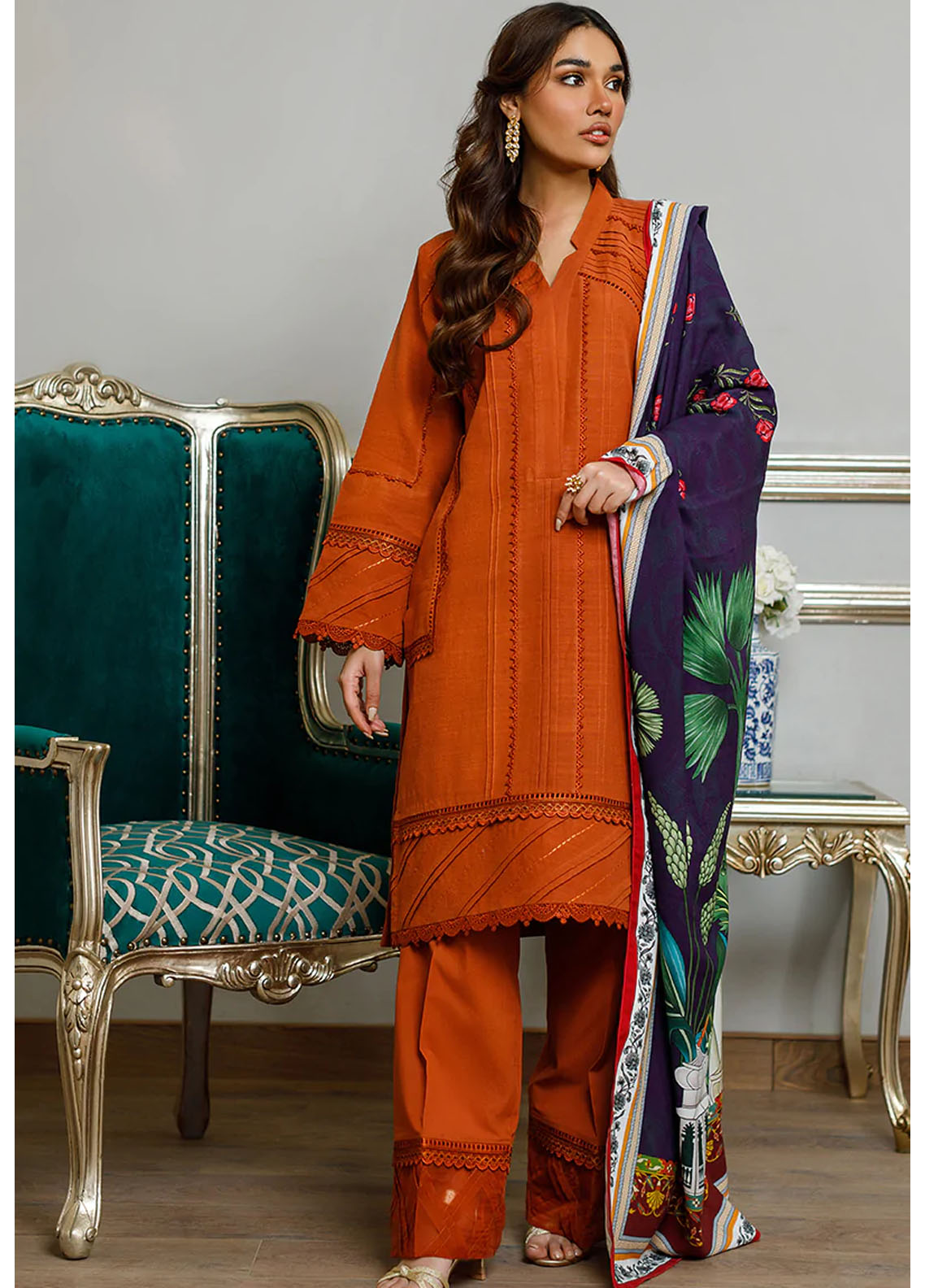 Threads & Motifs Luxury Pret Khaddar 2 Piece Suit THM23RW 8223