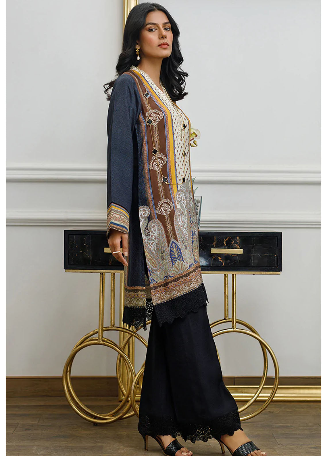 Threads & Motifs Luxury Pret Silk Shirt THM23RW 8045