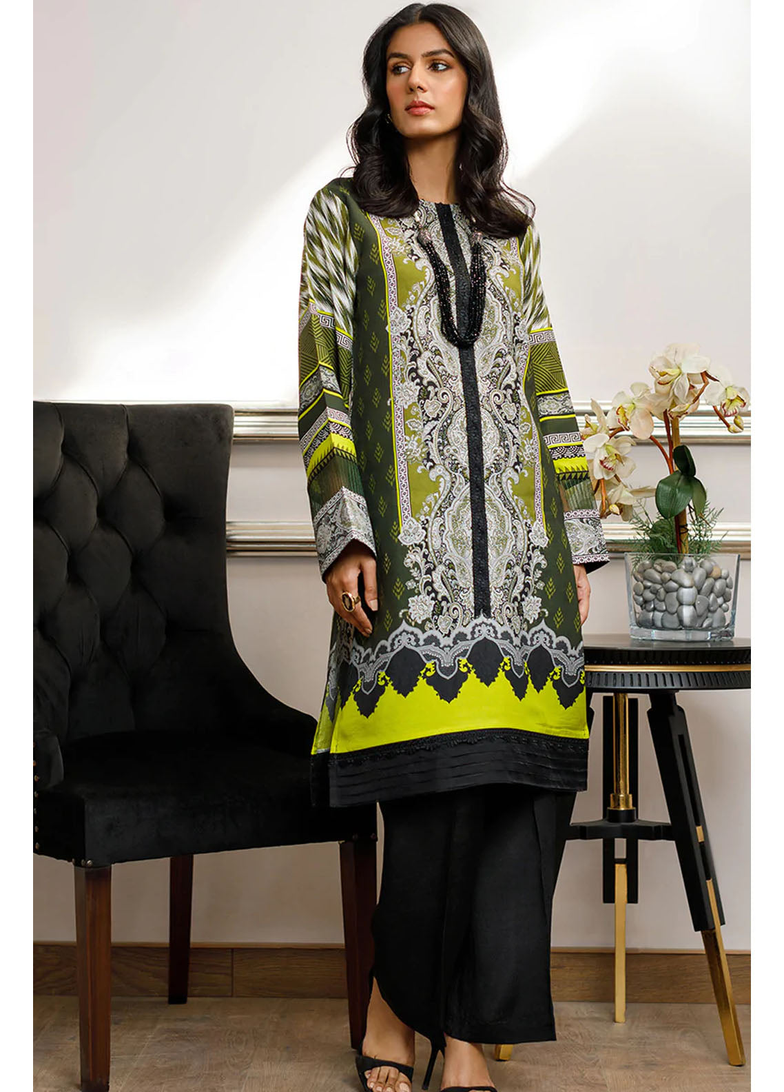 Threads & Motifs Luxury Pret Silk Shirt THM23RW 8226