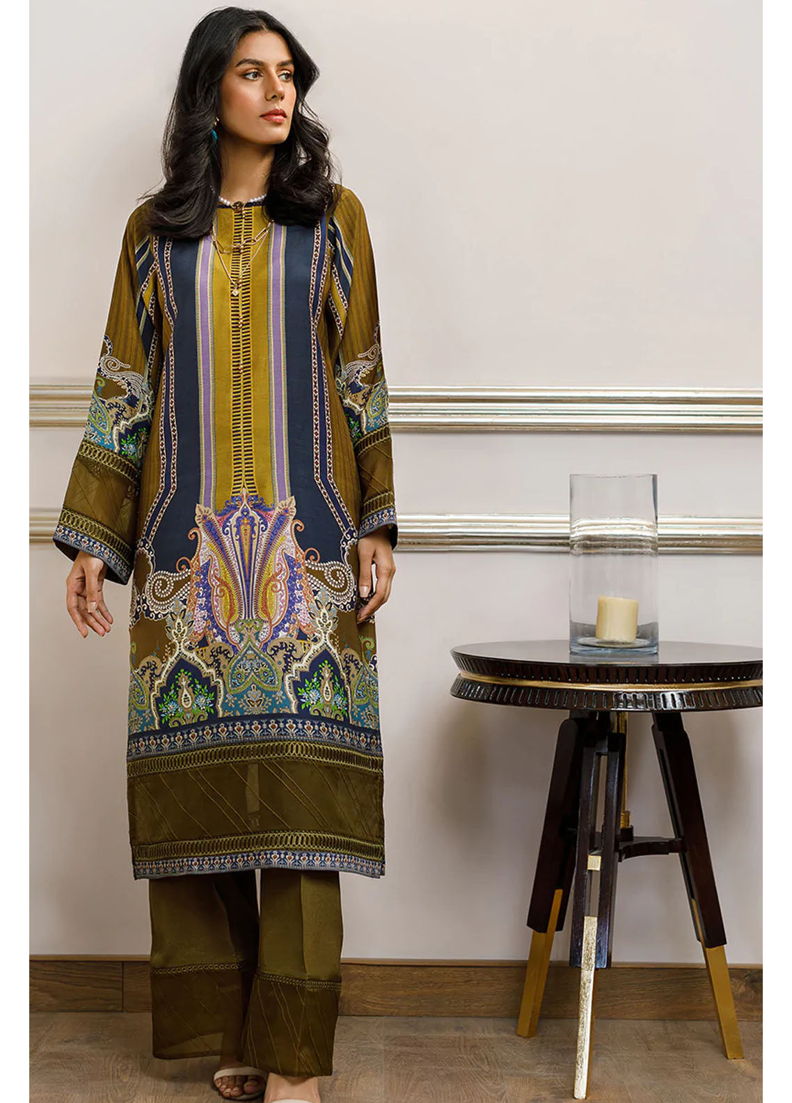 Threads & Motifs Luxury Pret Silk Shirt THM23RW 8216