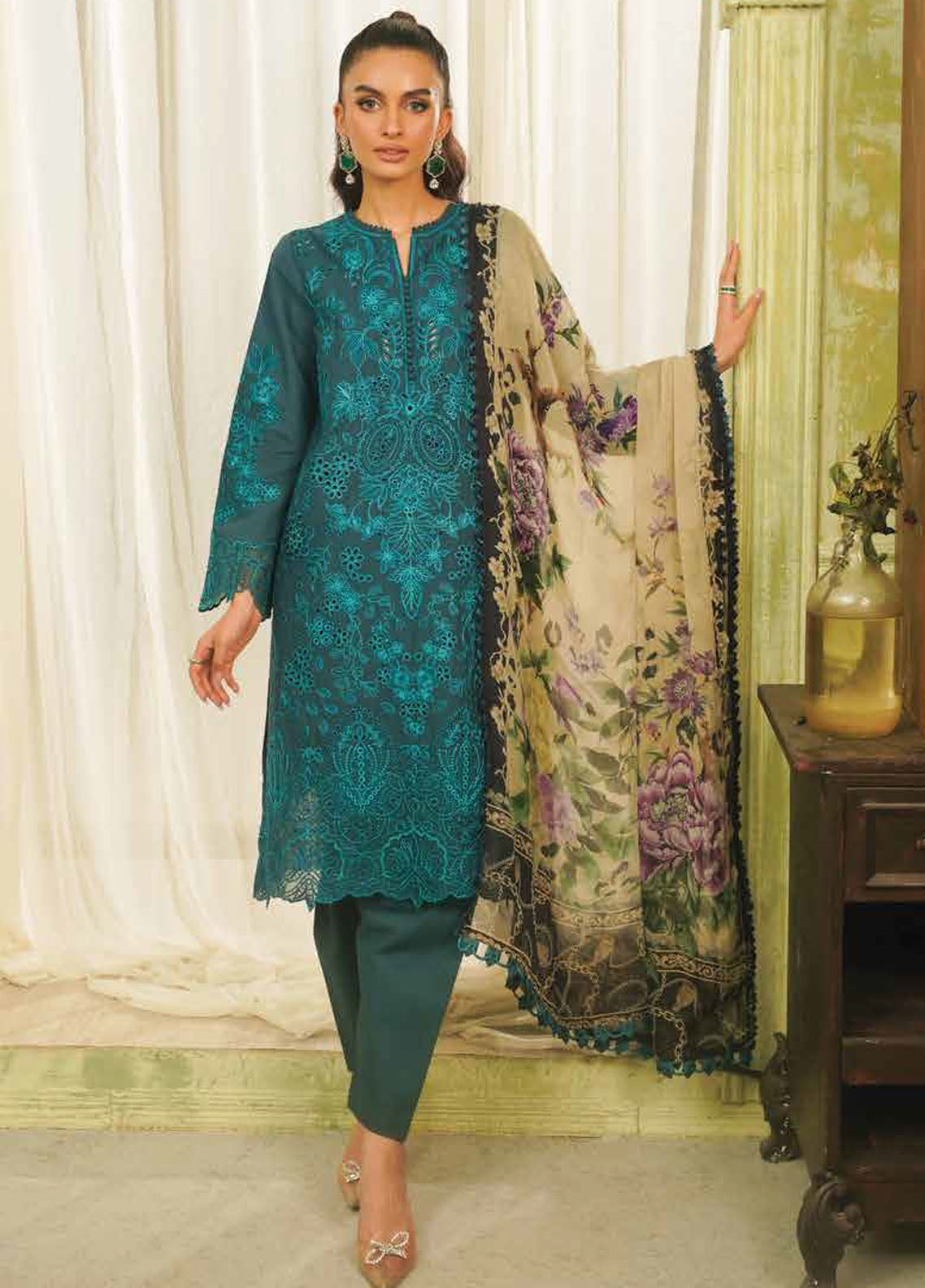 Tresor by Zarqash Unstitched Luxury Lawn Collection 2024 ZQT-0011 Dina