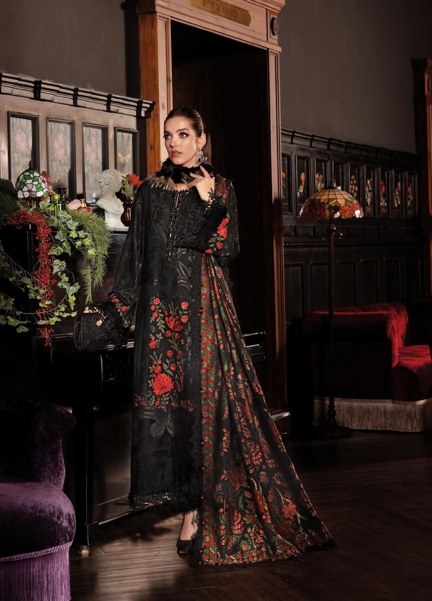 Luxe by Maria B Unstitched Embroidered Linen 3 Piece MB25LW D9 - Winter Collection