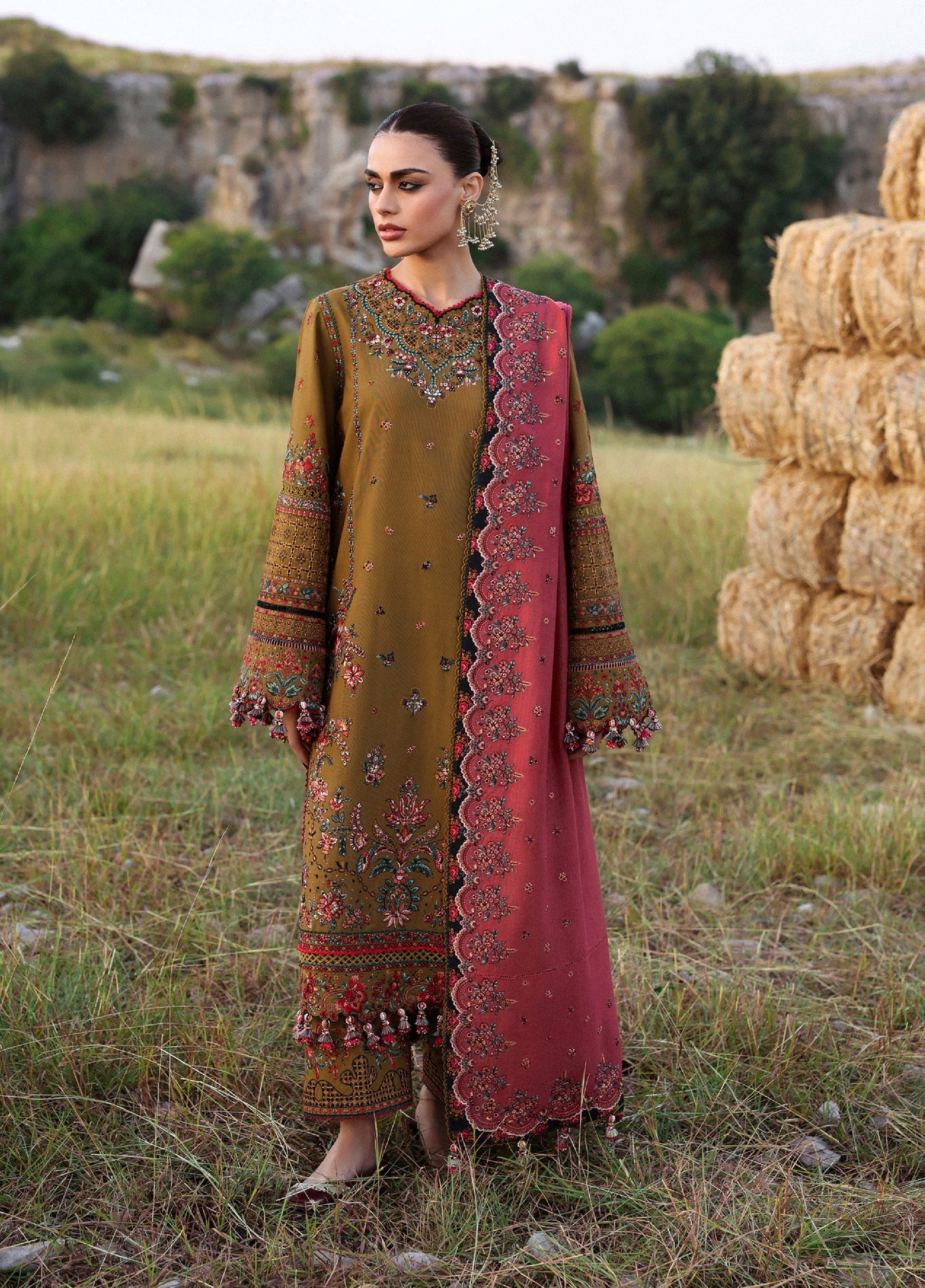 Hussain Rehar Embroidered Jacquard Suits Unstitched 3 Piece HRR25KW Gitiara - Winter Collection