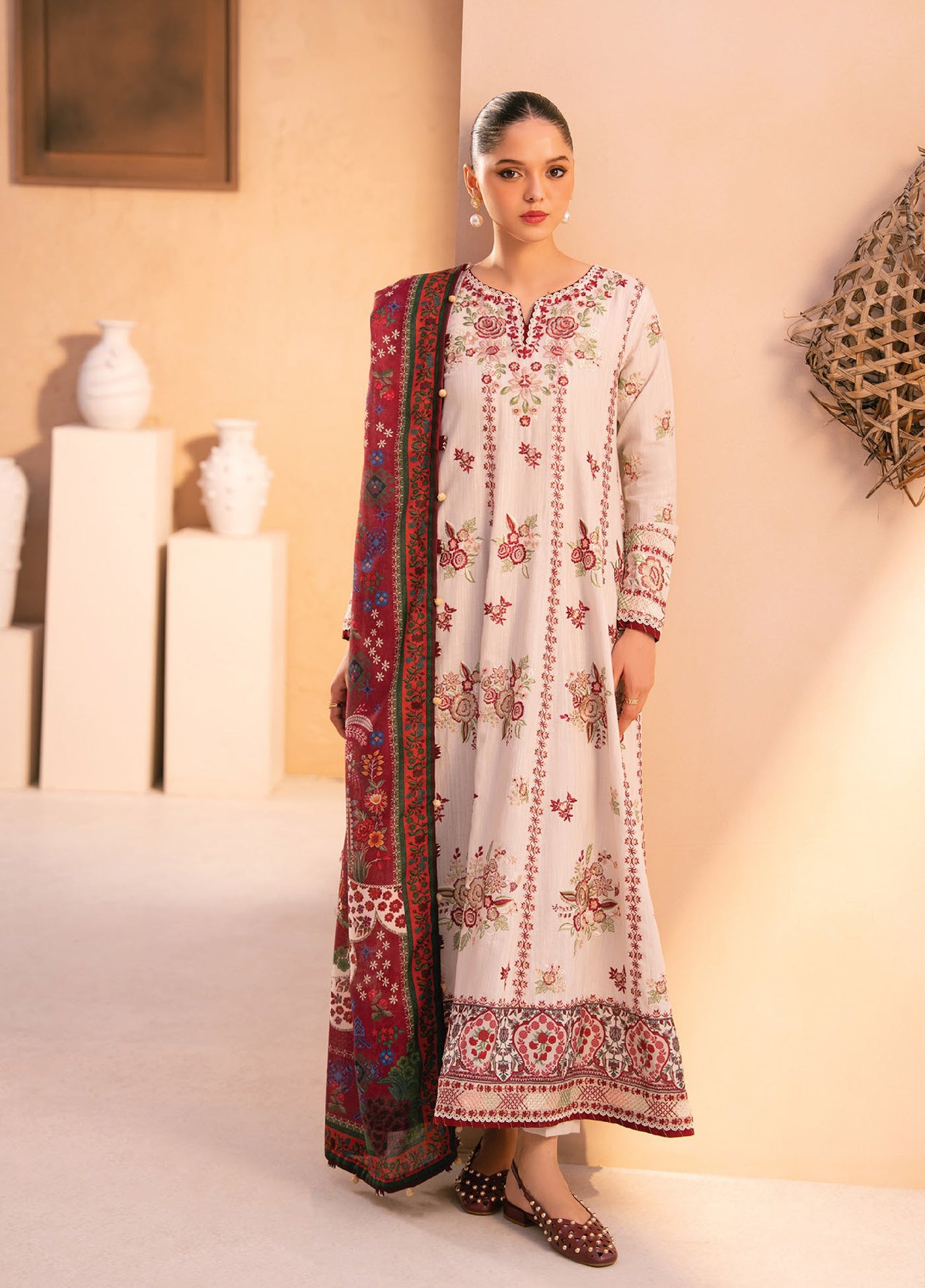 Rang e Khizaan by Xenia Unstitched Khaddar Embroidered Suits 3 Piece XE25SW D-09 SAHLA - Winter Collection