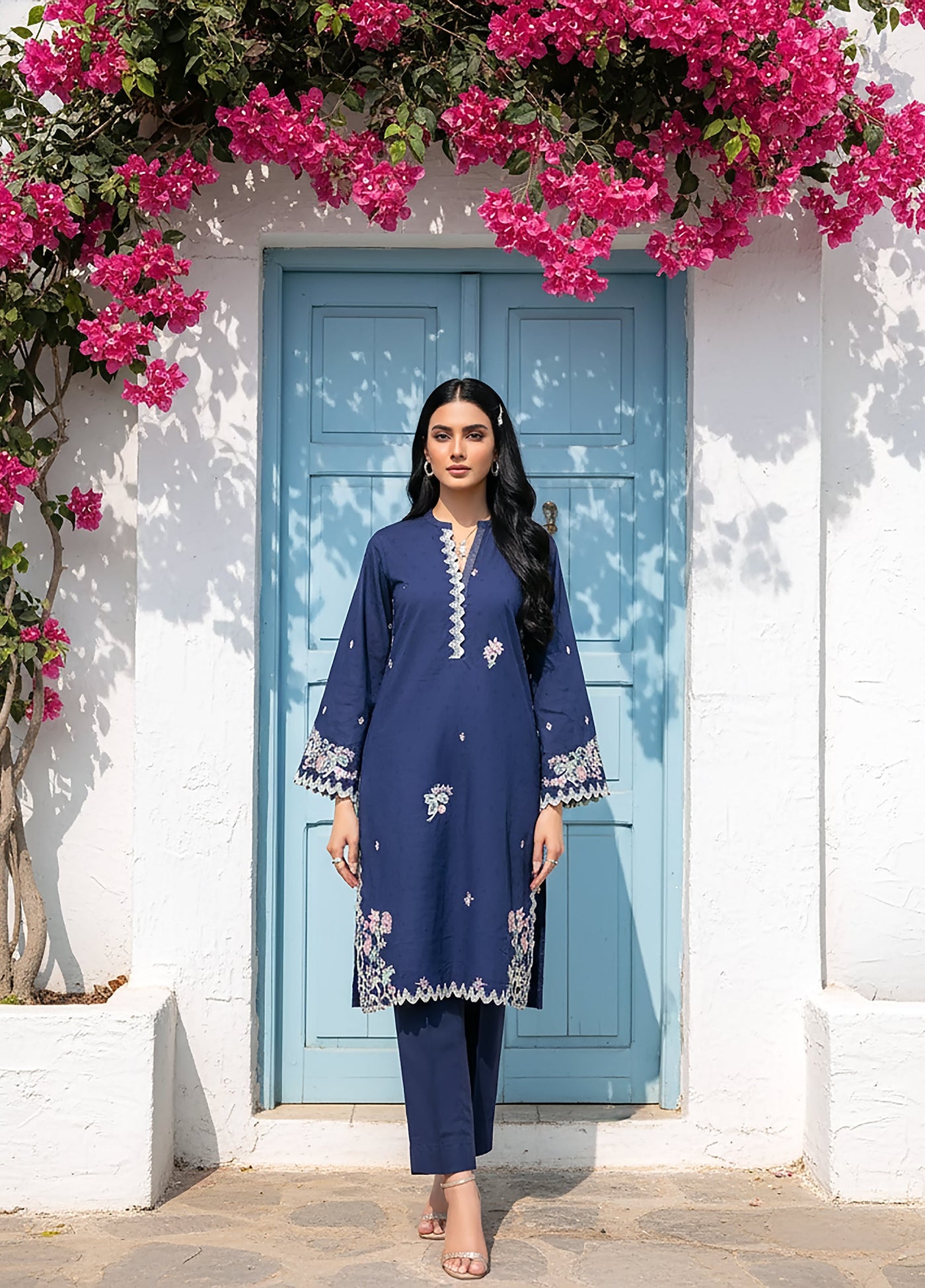 Lakhany Ready To Wear Embroidered Jacquard 1 Piece LG-IZ-0510-W-EMB-1P - Winter Collection
