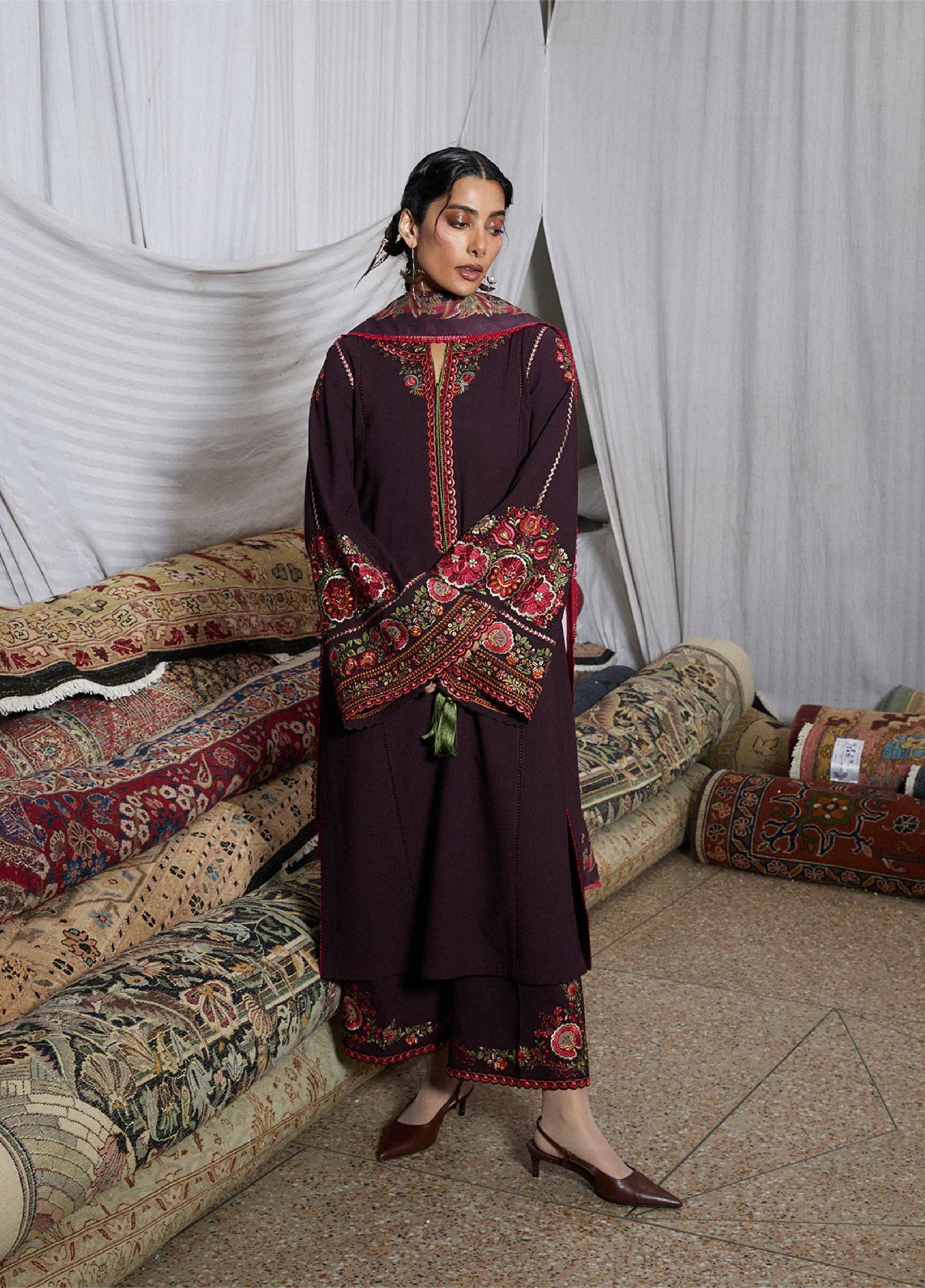 Jugnu by Hussain Rehar Unstitched Karandi Embroidered Suits 3 Piece HR25JW Bari - Winter Collection