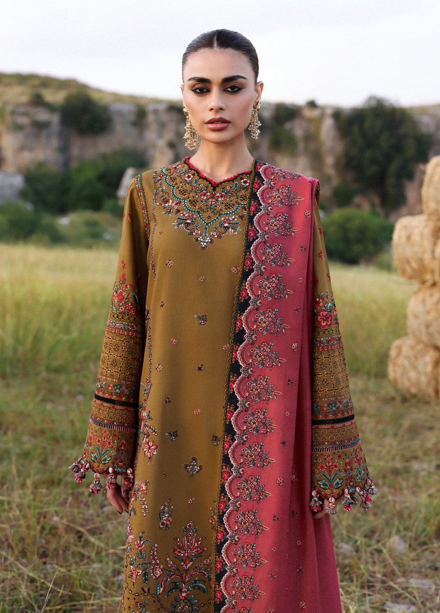 Hussain Rehar Embroidered Jacquard Suits Unstitched 3 Piece HRR25KW Gitiara - Winter Collection