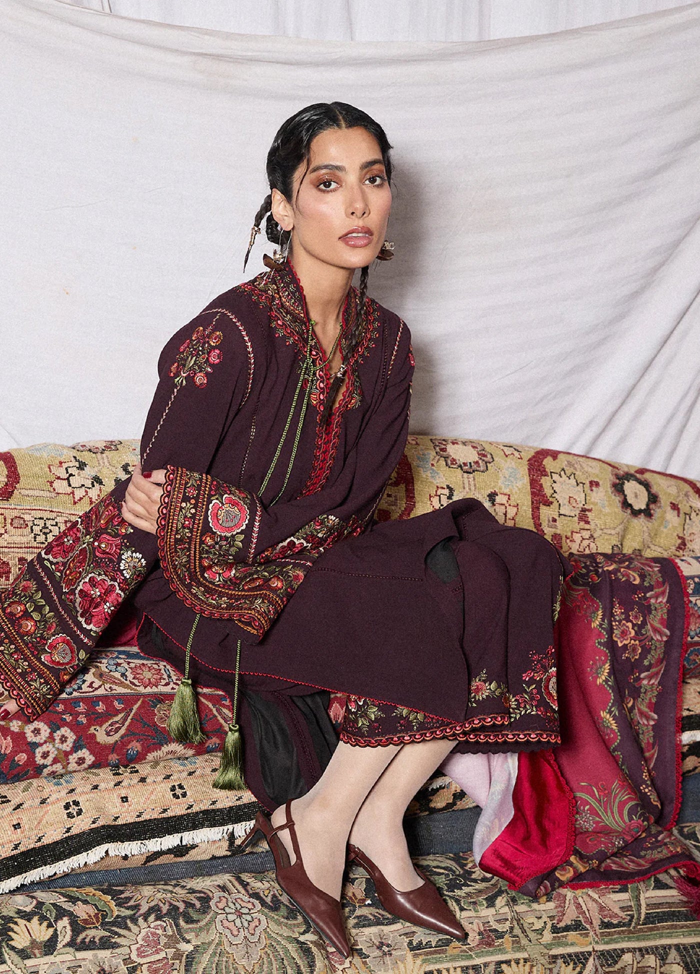 Jugnu by Hussain Rehar Unstitched Karandi Embroidered Suits 3 Piece HR25JW Bari - Winter Collection