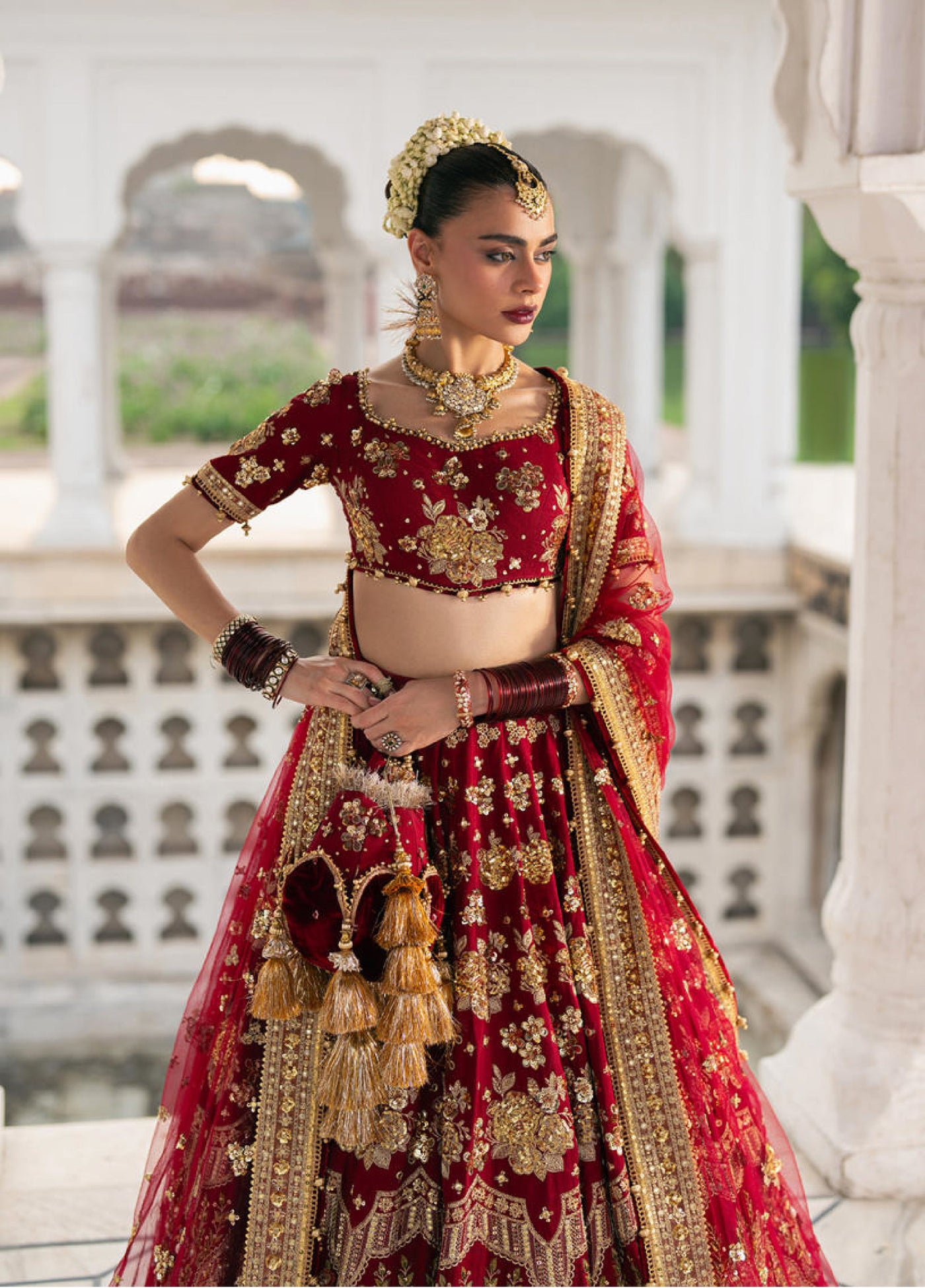 Zarlish Makhfi by Mohsin Naveed Ranjha Unstitched Embroidered Organza Suits 3 Piece MNR25ZM Bia Jaan - Festive Collection