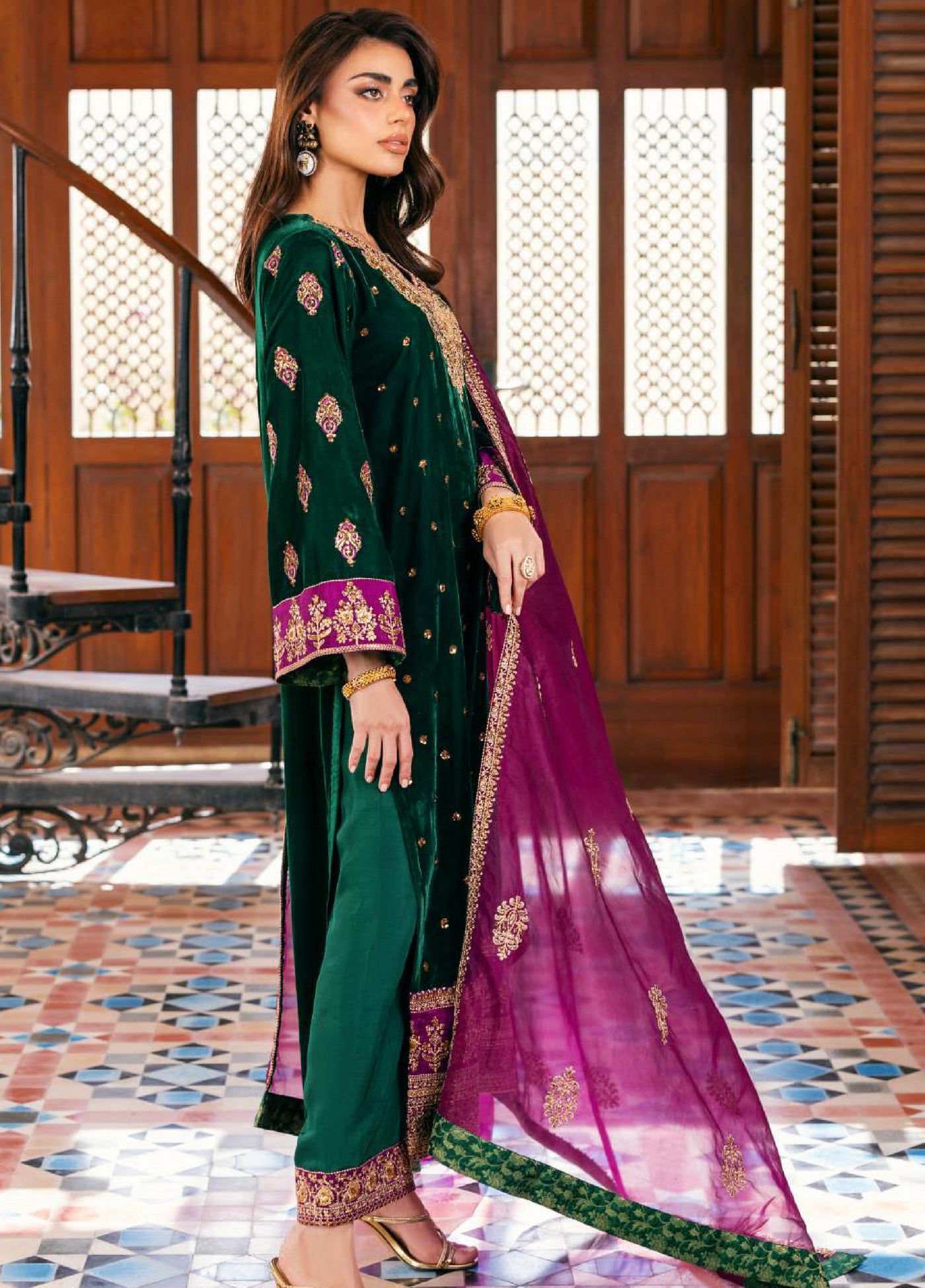 Zainab Chottani Unstitched Velvet Embroidered 3 Piece ZC25UV Esha - Festive Collection