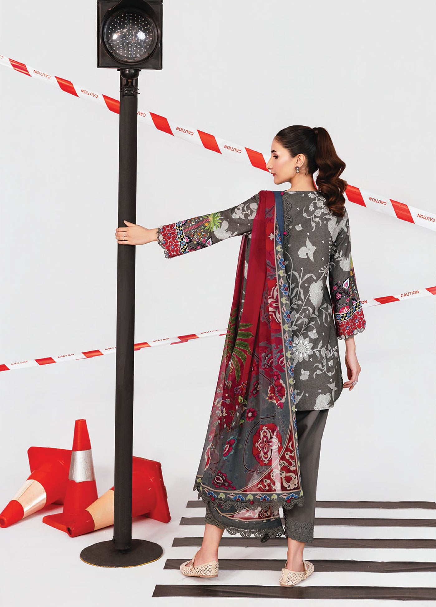 M Basics By Maria B Unstitched Digital Printed Linen 3 Piece MB25UW 1106-A - Winter Collection