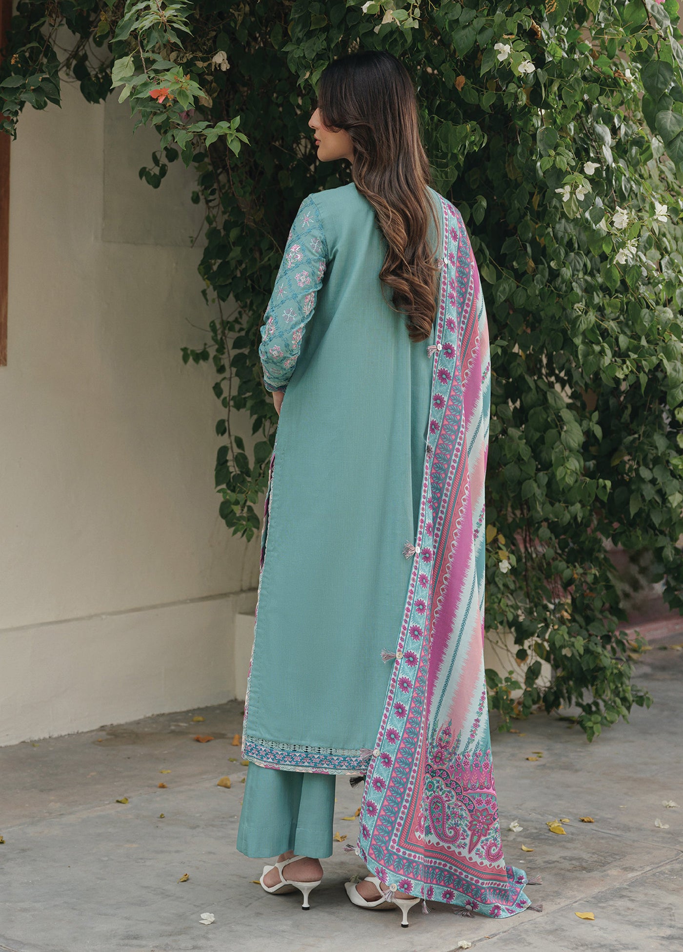 Xenia Unstitched Slub Khaddar Unstitched Embroidered Suits 3 Piece XE25SK D-09 Soma - Winter Collection