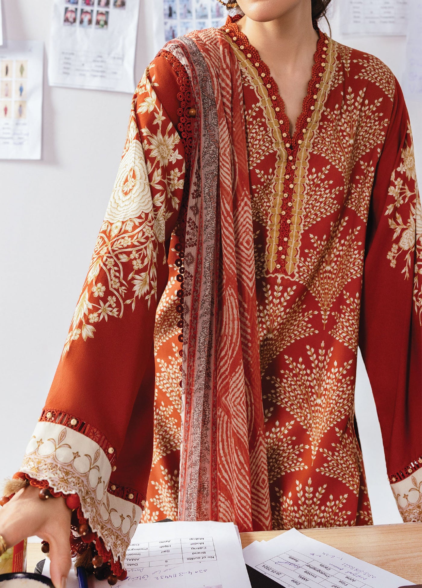 M Basics By Maria B Unstitched Digital Printed Linen 3 Piece MB25UW 1108-B - Winter Collection