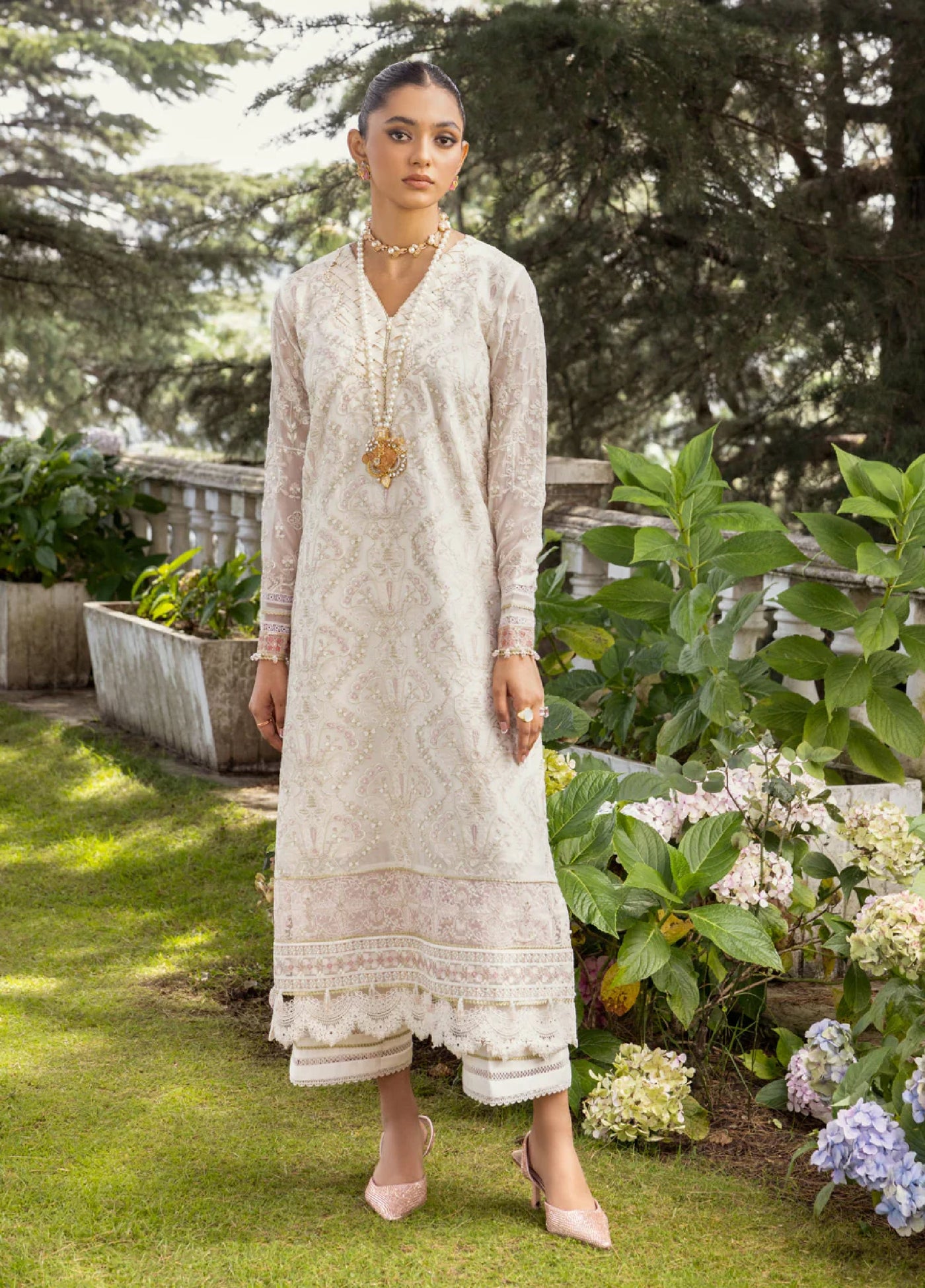 Xenia Formal Unstitched Luxury Chiffon Suits 3 Piece XE25FL Shaqraa - Formals Collection
