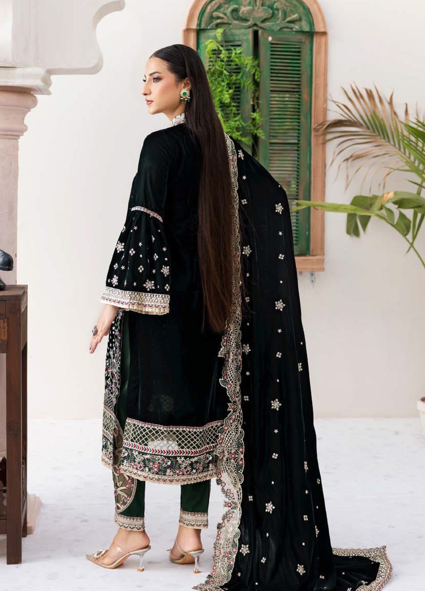 Andaz E Makhmal by Zebtan Unstitched Velvet ZB25 ZAM-07 - Festive Collection