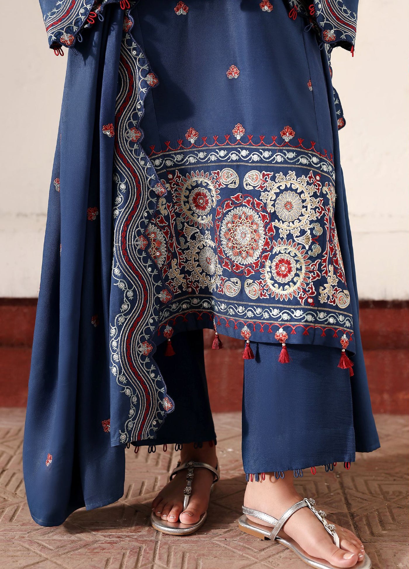 Cross Stitch Unstitched RTS Marina Embroidered Suits 3 Piece CS25MW D-04 Moonlit Garden - Winter Collection