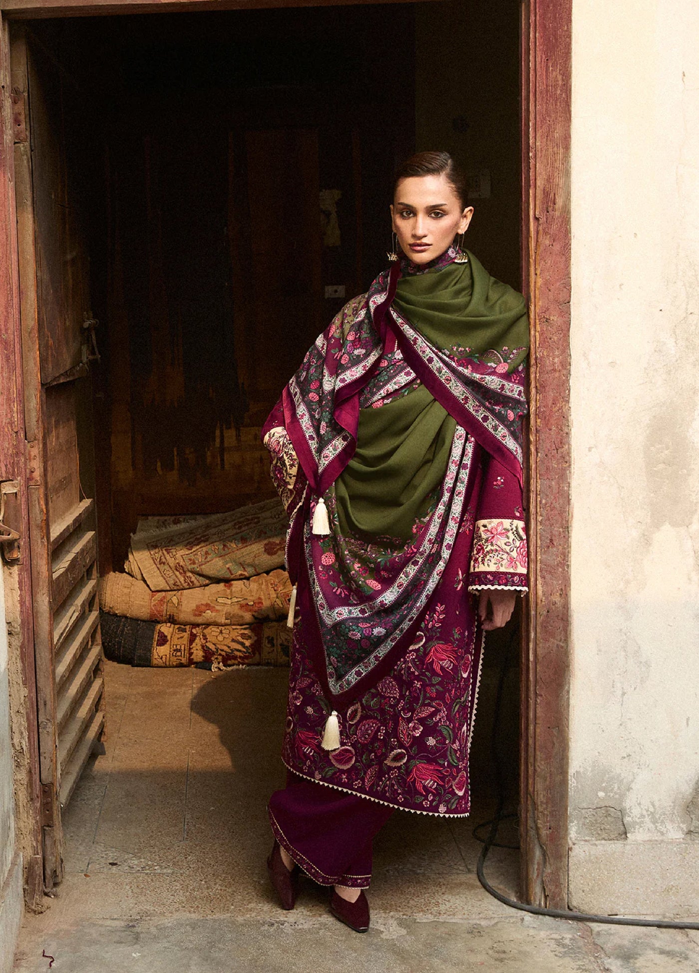 Jugnu by Hussain Rehar Unstitched Karandi Embroidered Suits 3 Piece HR25JW Tiran - Winter Collection