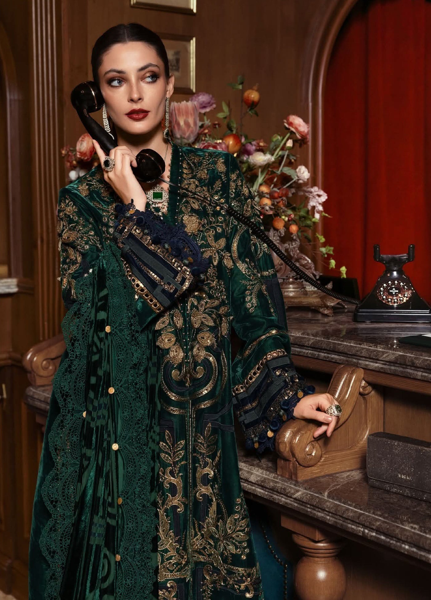 Luxe by Maria B Unstitched Embroidered Velvet 3 Piece MB25LW D2 - Winter Collection