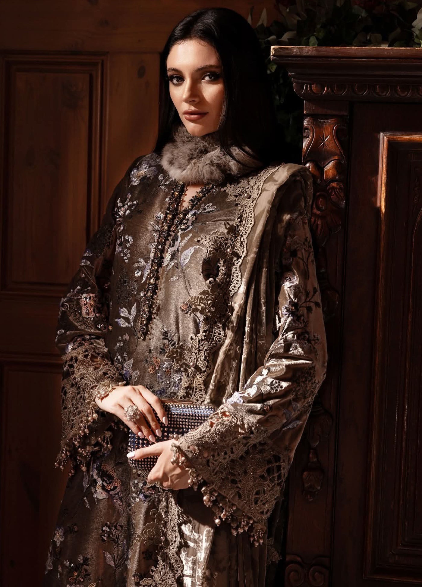 Luxe by Maria B Unstitched Embroidered Velvet 3 Piece MB25LW D3 - Winter Collection