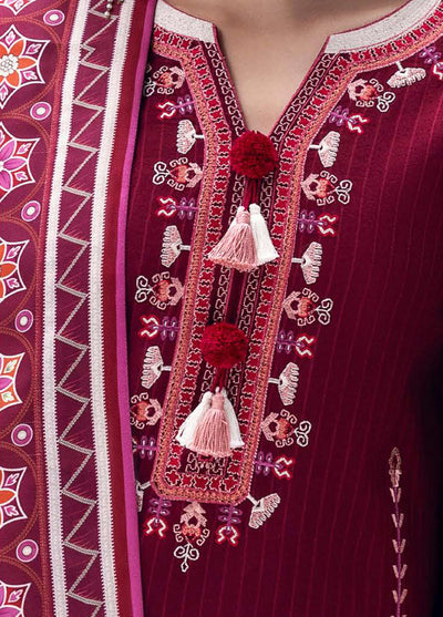 Symphony Hemline by Mushq Unstitched Karandi Embroidered 3 Piece MU25SK Emerald Glimmer - Winter Collection