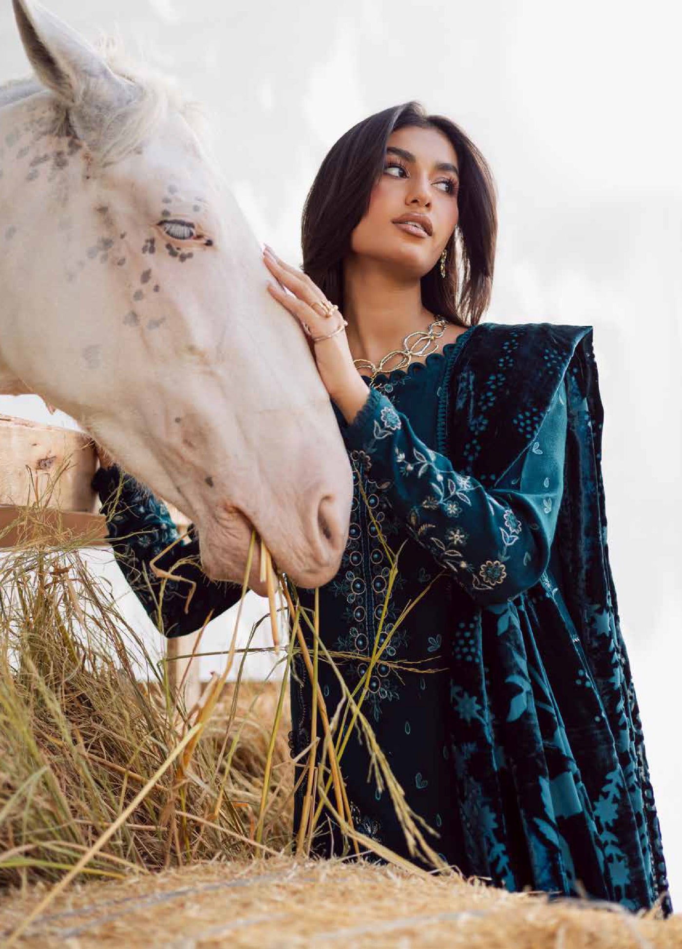 Nureh Exclusive Unstitched Luxury Palachi Embroidered Leather Peach Suits 3 Piece NU25PS NE-186 - Winter Collection