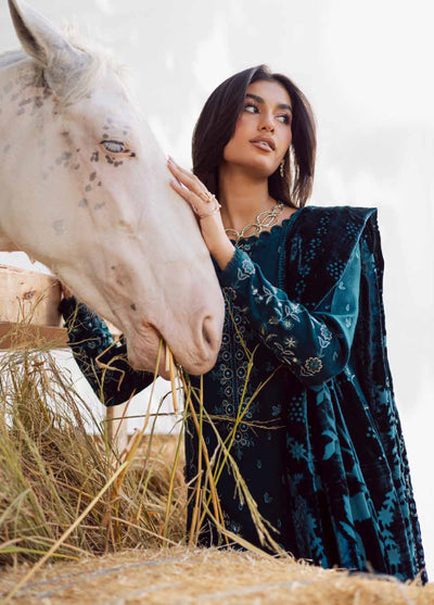 Nureh Exclusive Unstitched Luxury Palachi Embroidered Leather Peach Suits 3 Piece NU25PS NE-186 - Winter Collection