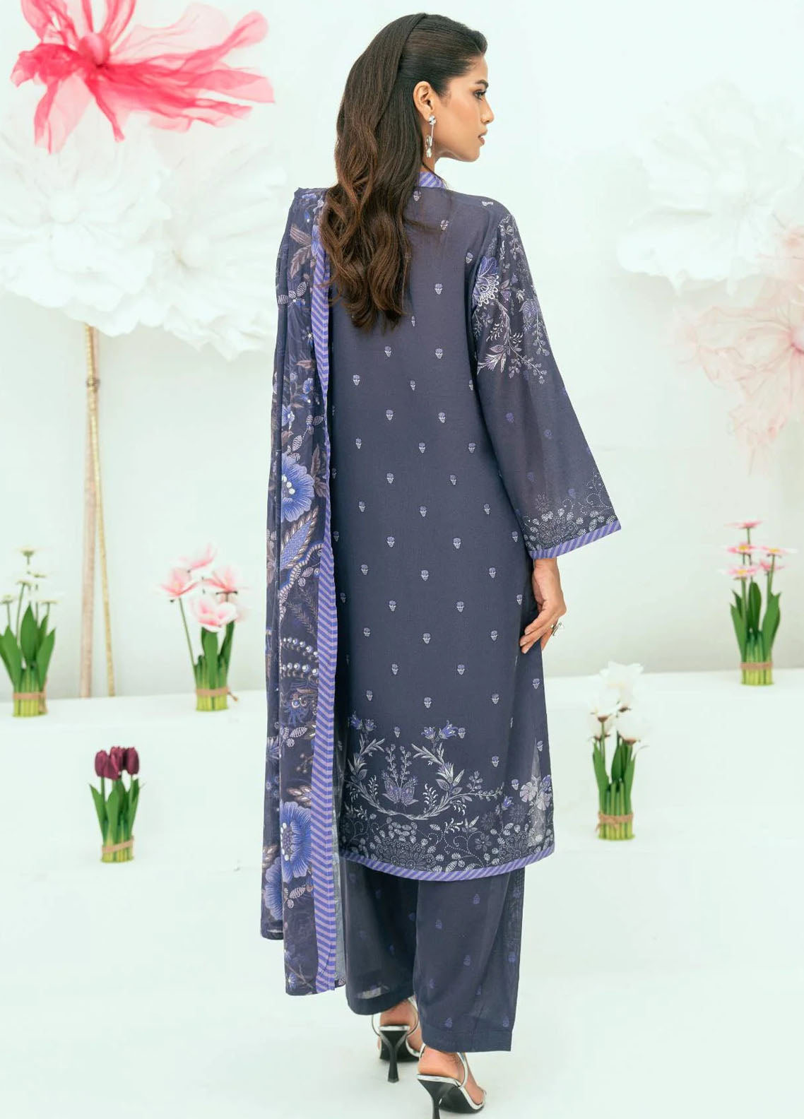 Amal Printed Lawn Suits Unstitched 3 Piece AL25AUS D-19