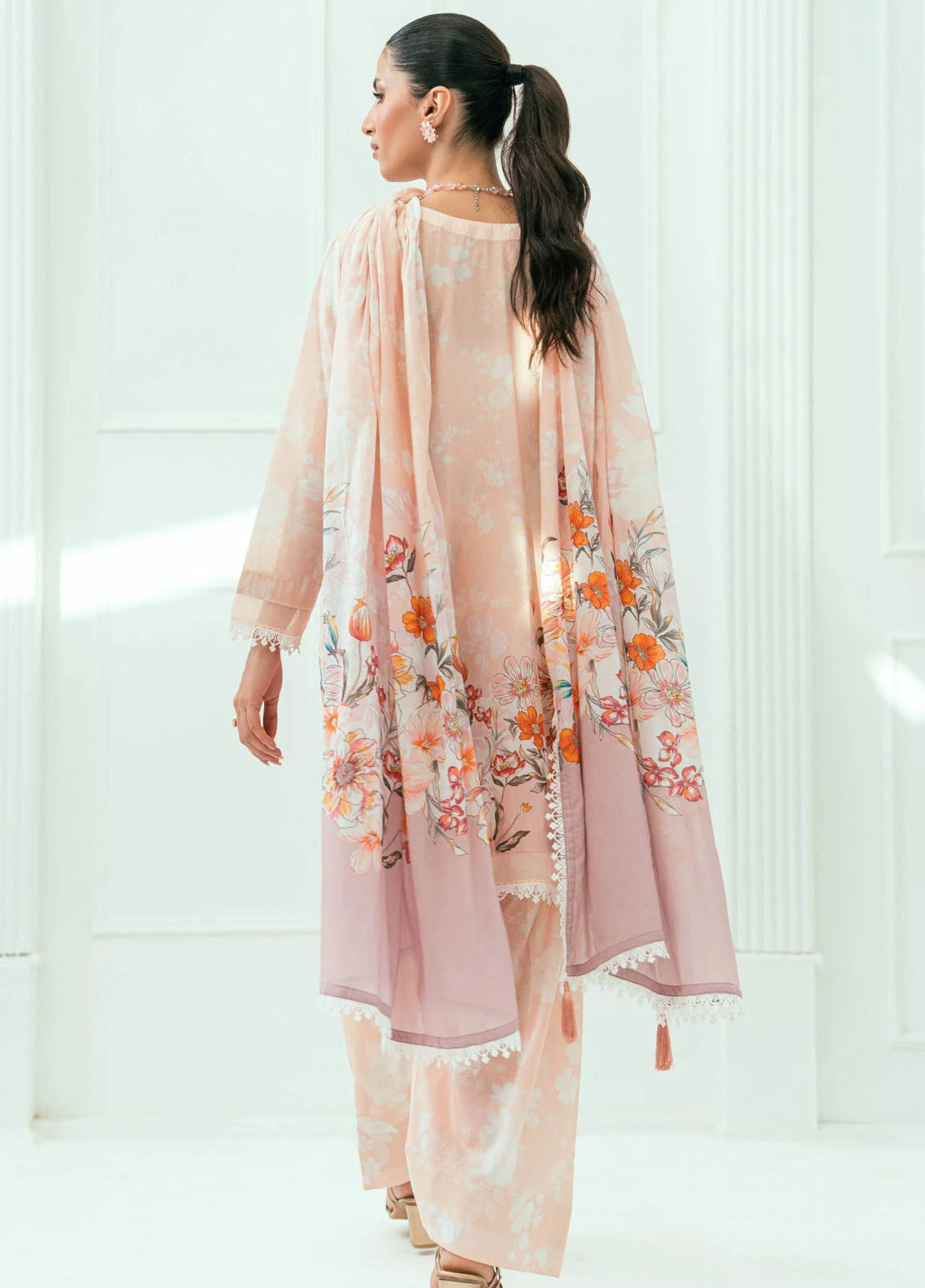 Amal Printed Lawn Suits Unstitched 3 Piece AL25AUS D-1