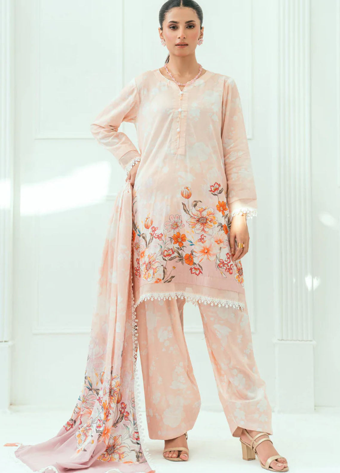 Amal Printed Lawn Suits Unstitched 3 Piece AL25AUS D-1