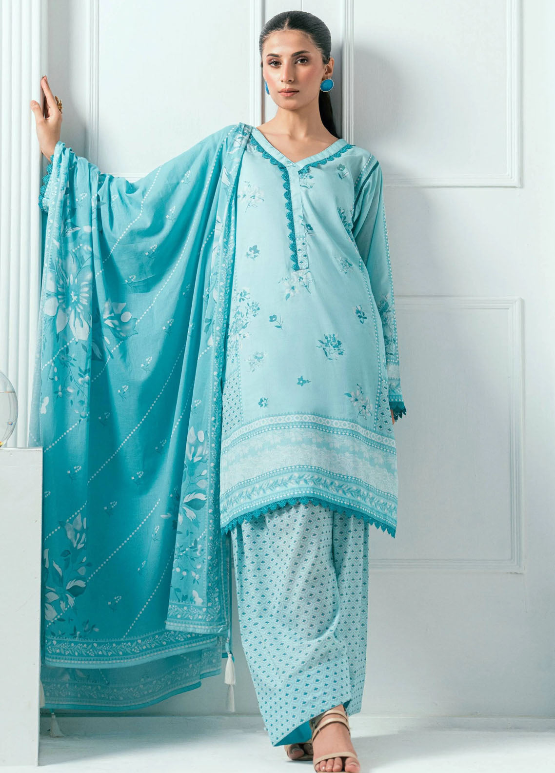 Amal Printed Lawn Suits Unstitched 3 Piece AL25AUS D-2