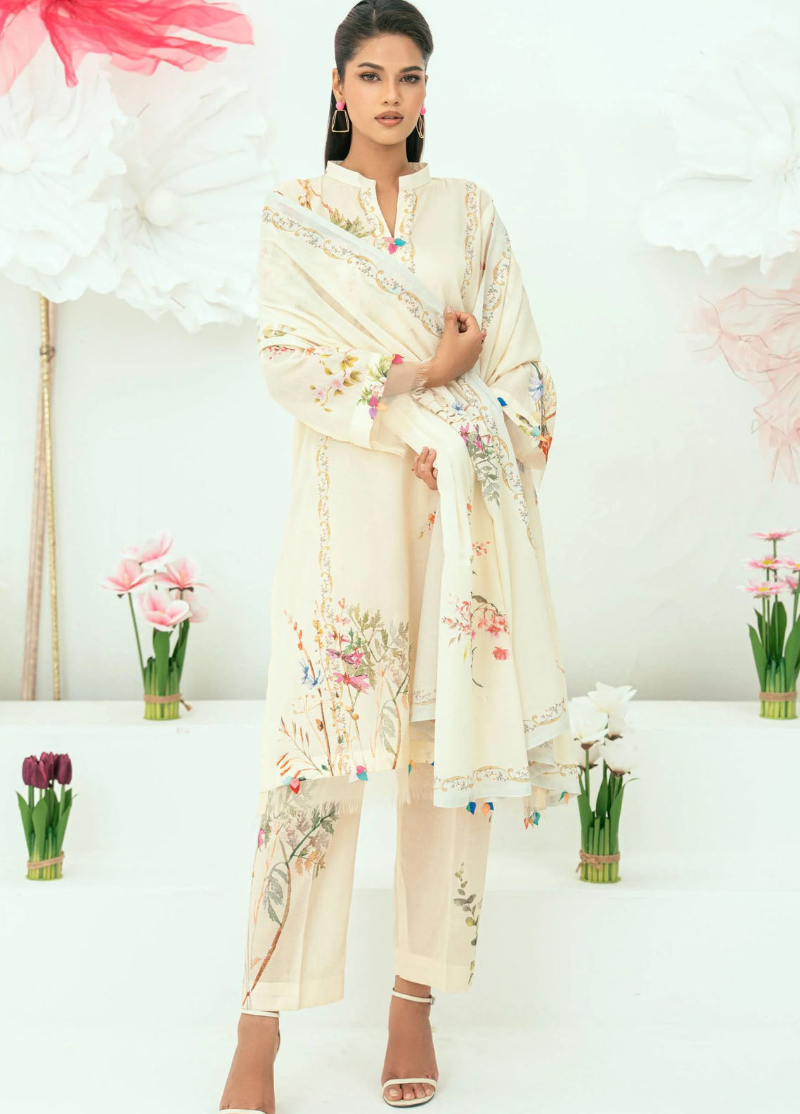 Amal Printed Lawn Suits Unstitched 3 Piece AL25AUS D-6