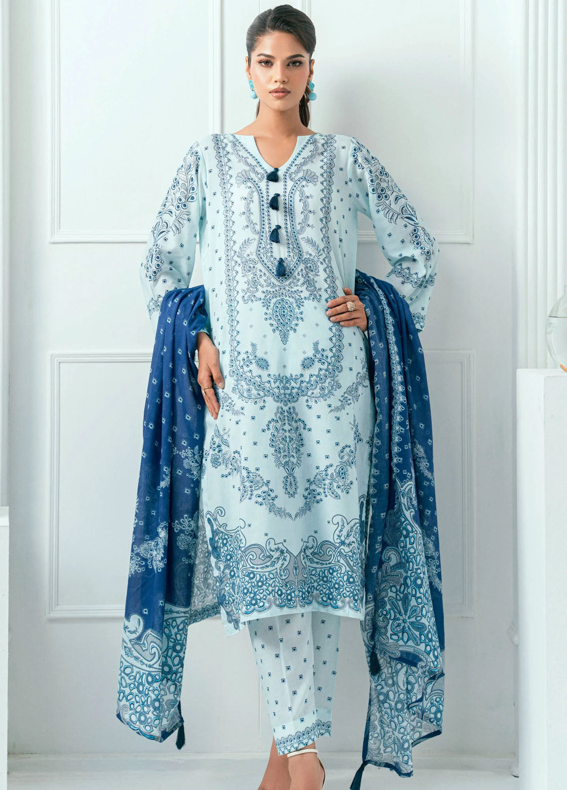 Amal Printed Lawn Suits Unstitched 3 Piece AL25AUS D-10