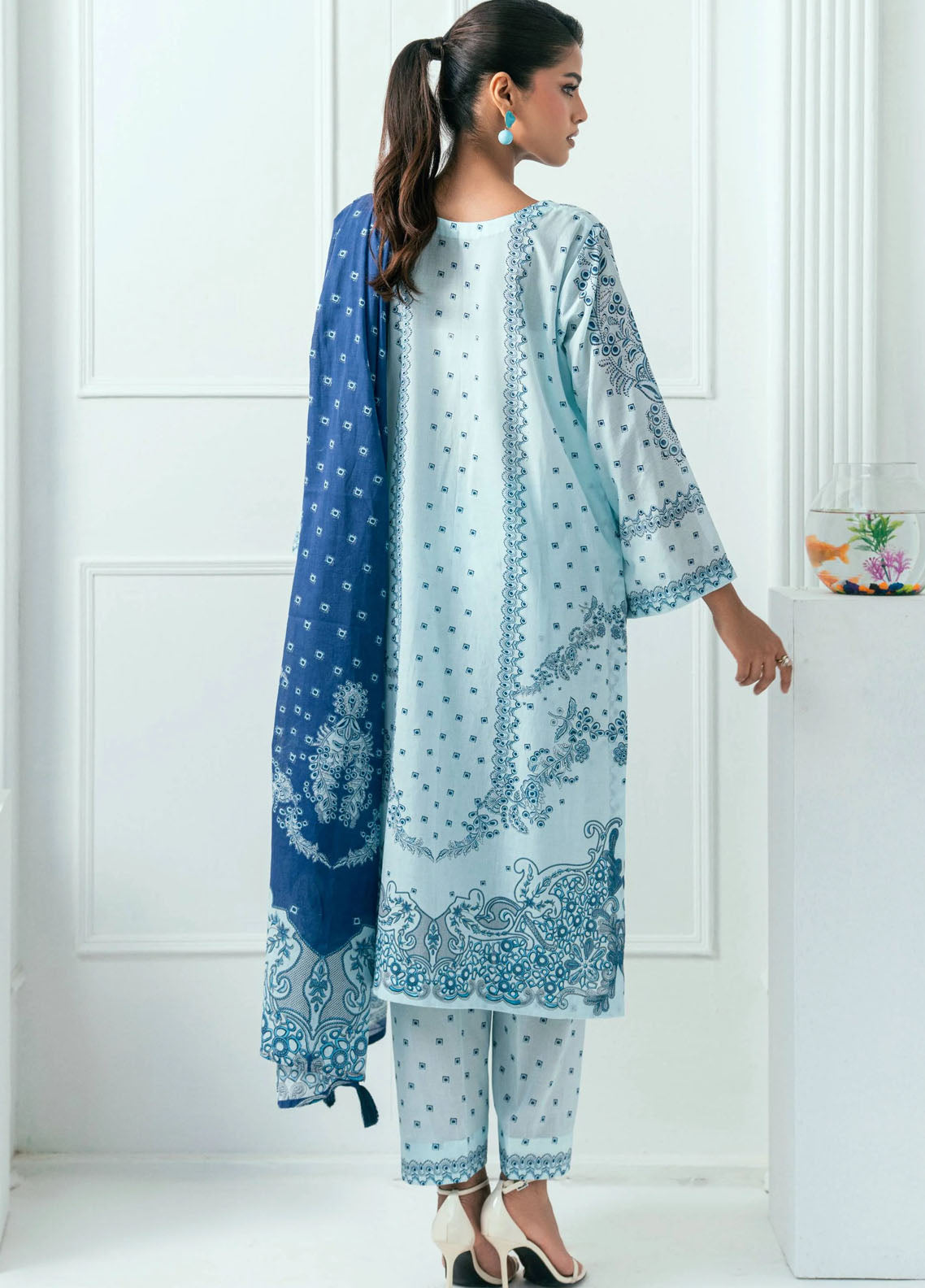 Amal Printed Lawn Suits Unstitched 3 Piece AL25AUS D-10