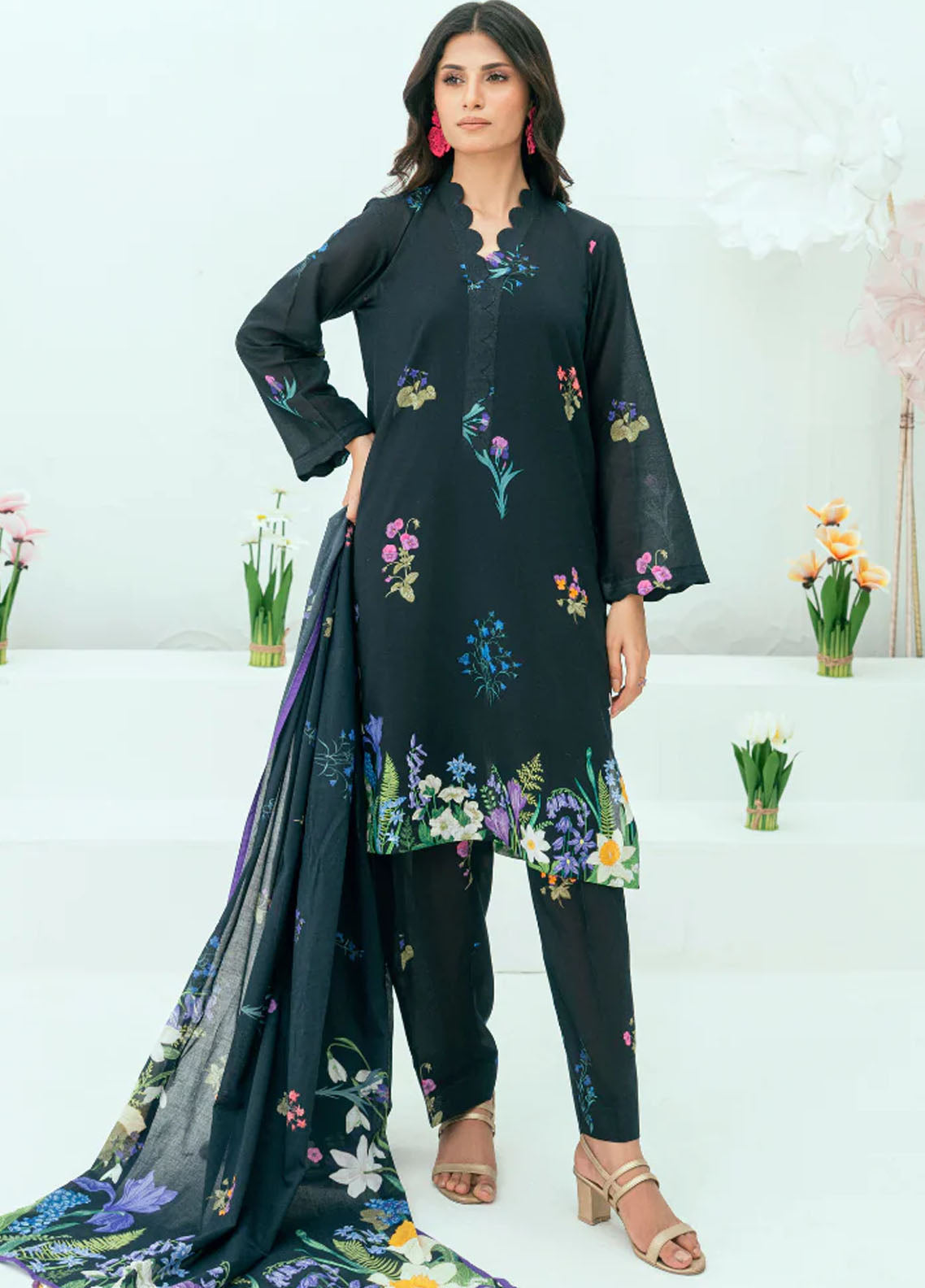 Amal Printed Lawn Suits Unstitched 3 Piece AL25AUS D-13