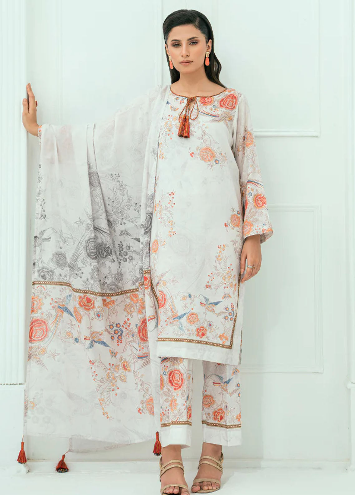 Amal Printed Lawn Suits Unstitched 3 Piece AL25AUS D-15