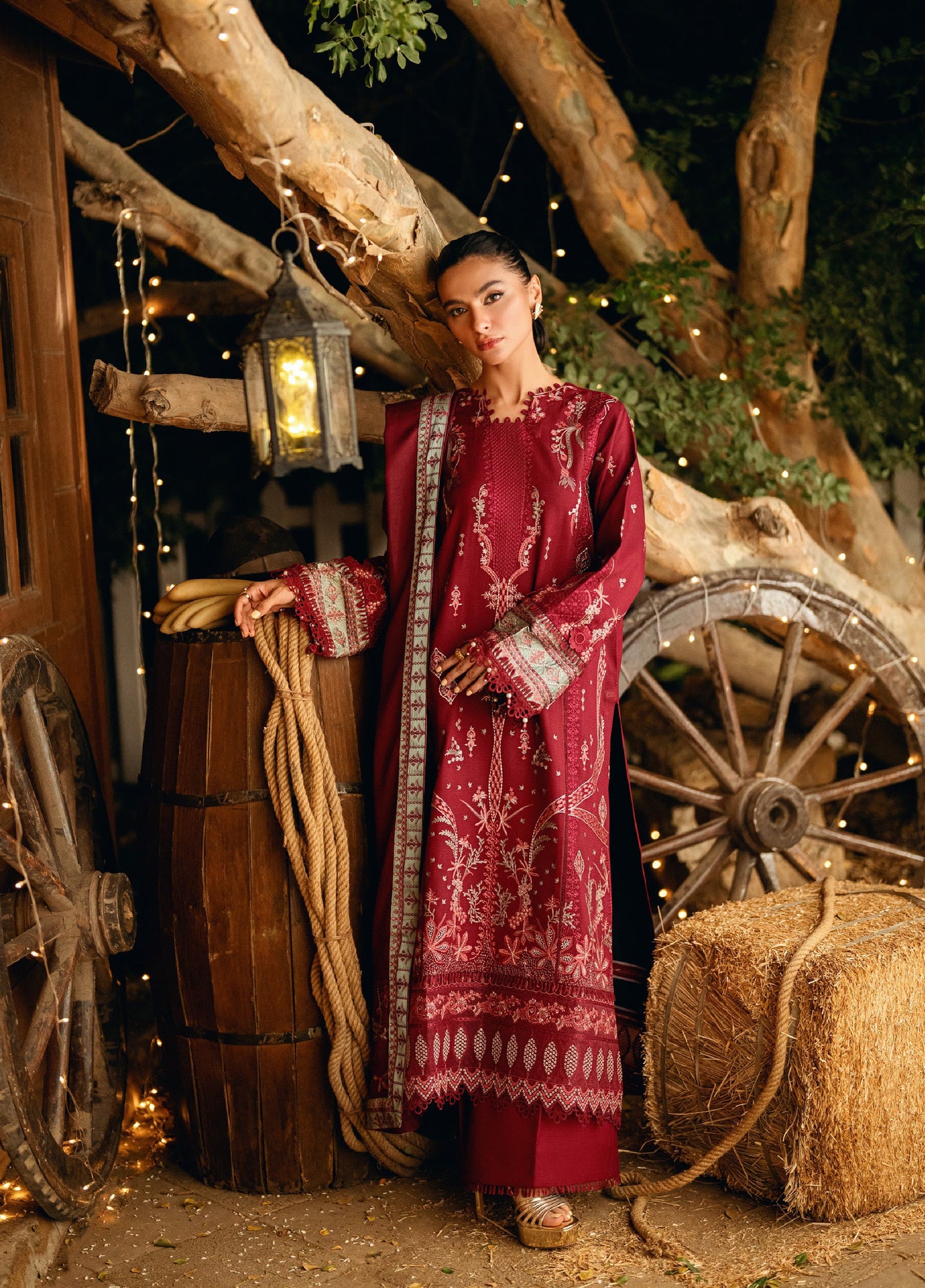 Florent Serenity Embroidered Woolen Shawls Unstitched Dobby Suits 3 Piece FL25WS FL-5B - Winter Collection