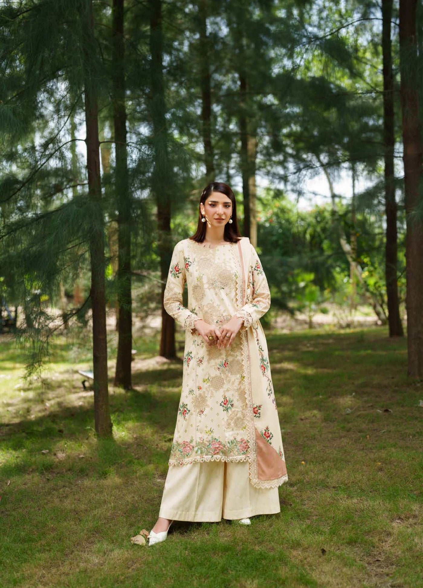 Meraki by Asifa And Nabeel Unstitched Viscose Embroidered Suits 3 Piece AN25MW ANM-05-Misty Medows - Casual Collection