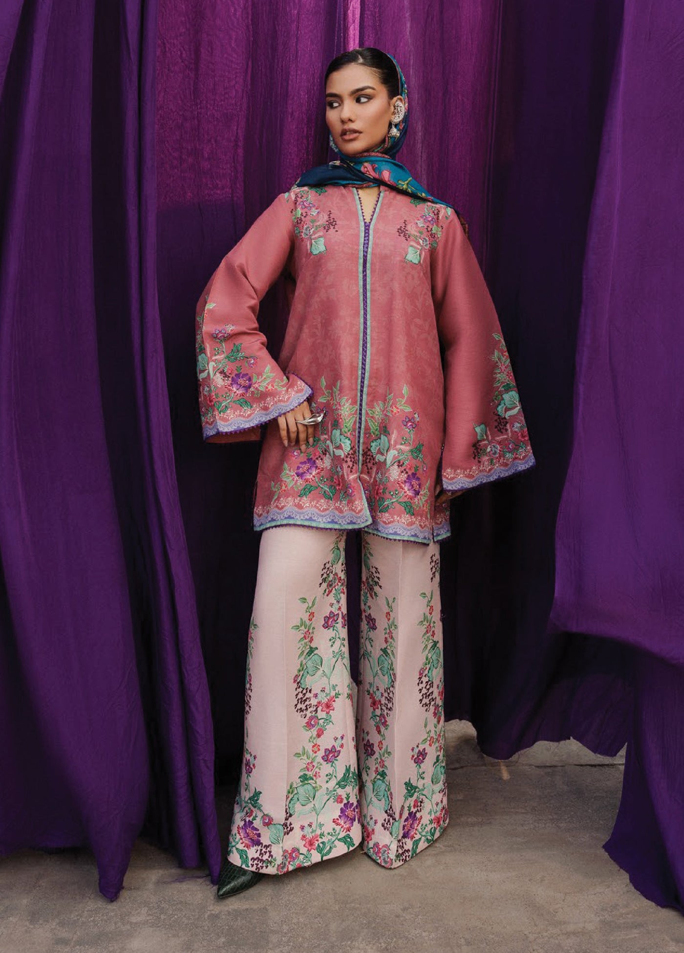 Aik Roz by Aik Atelier Unstitched Khaddar Printed Suits 3 Piece AIK25RK Look 02 - Winter Collection